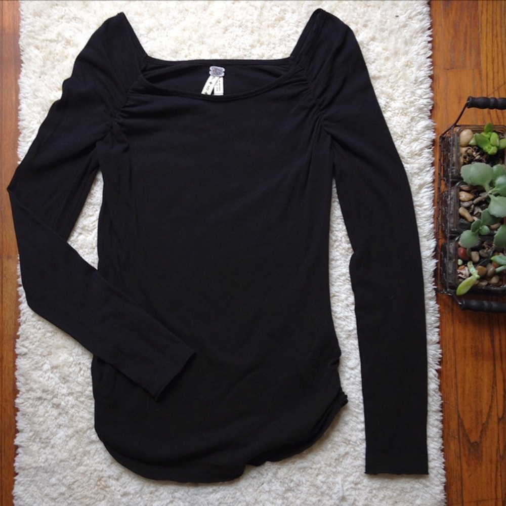 We The Free Cinched Black Long Sleeve